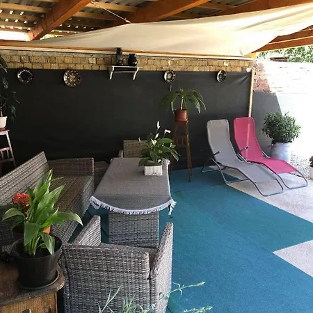 Edit Vendeghaz Balatonszentgyoergy Guest house *